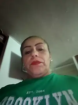 maynor_1998 élő XXX-chatje