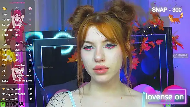 MeganNewCat Pertunjukan Webcam