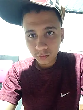 XXX chat uživo modela Mia_axelll