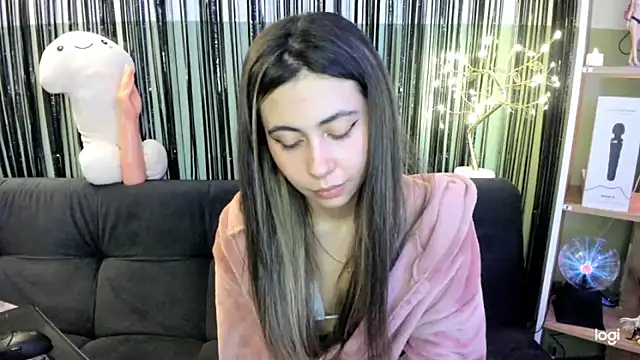 lilly_sweett: онлайн-секс-чат