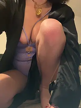 Mimi19555 在線直播表演