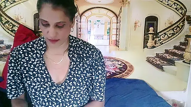 Czat XXX na żywo – IndianSexcSmyle