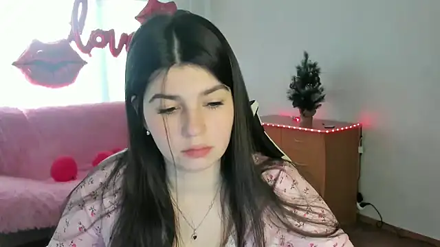 KisaModel's Live XXX Chat