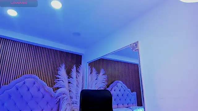 SelenaStonne 라이브 XXX 채팅