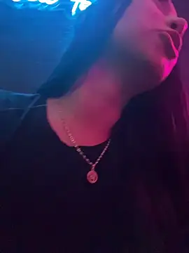 Chat +18 de nyna_1 ao vivo