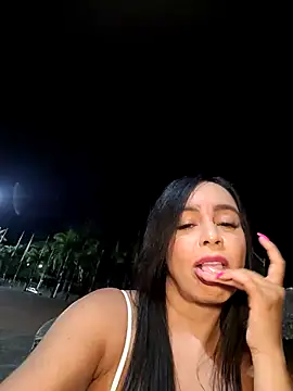 _kathaLopez_ Adlı Modelin Web Kamerası Şovu