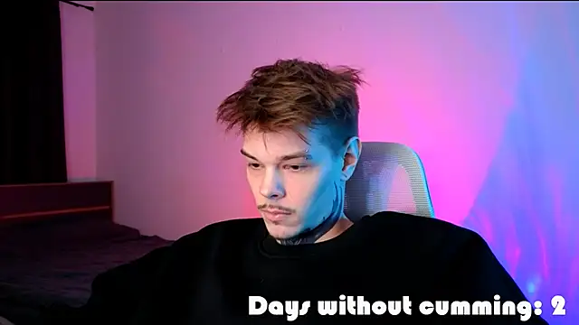 Онлайн чат XXX DENIS_HERE