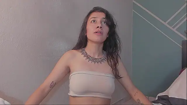 Sembang XXX Secara Langsung Lucy-Bluesea