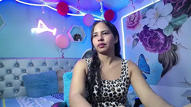 nicol_ross19 Obrolan Langsung XXX