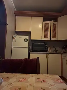 Naughtbaby_2025 élő XXX-chatje