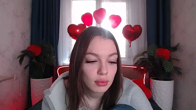 دردشة CandyGyrl الجنسية المباشرة