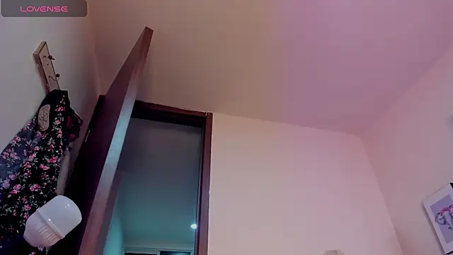 Chat +18 de xhinata_hyugax ao vivo