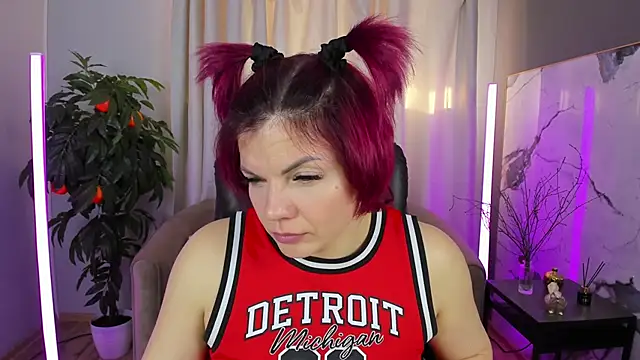 Czat XXX na żywo – Wow_Maya