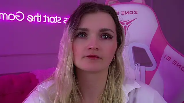 Chat +18 de AnnyRaii ao vivo