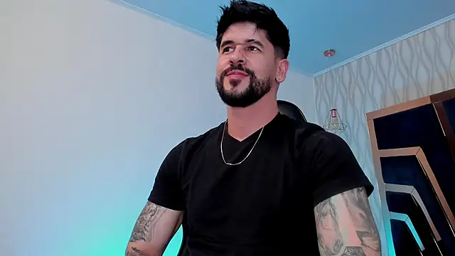 Chat XXX ao vivo de Petesevans