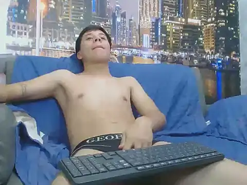 santiago_xxxcol Webcam show