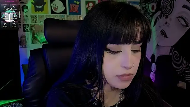 Yuhwan_ লাইভ XXX চ্যাট