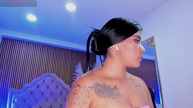 Chatroom XXX en direct de SelenaStonne