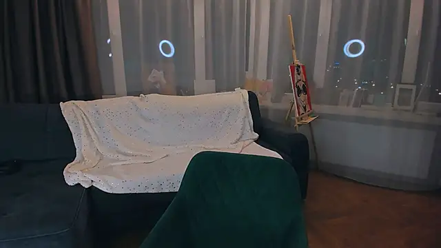 Ariadna_Shy – Naživo XXX chat