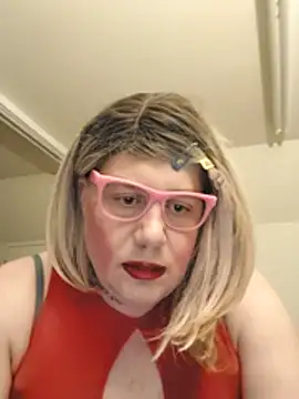 SSeekcd420333: онлайн-секс-чат