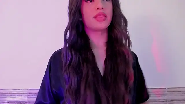 Sophia_Cambpell: онлайн-секс-чат