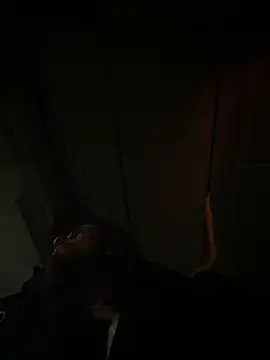 Guyst049 Adlı Modelin Web Kamerası Şovu