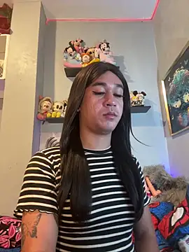 desirable_miya: онлайн-секс-чат