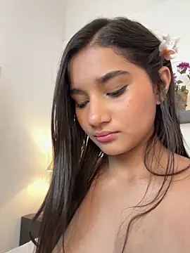 Вебкам-шоу AlessiaVallmont