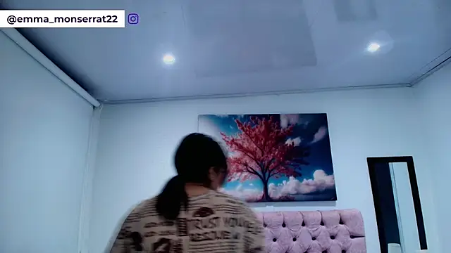 Chat XXX ao vivo de Emma_monserrat