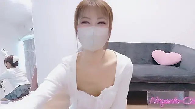 -Nyanko-chan- Live XXX-Chat