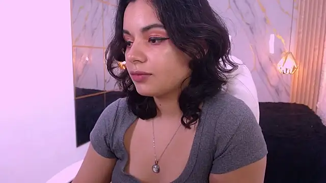 kat_96_ Live XXX-Chat