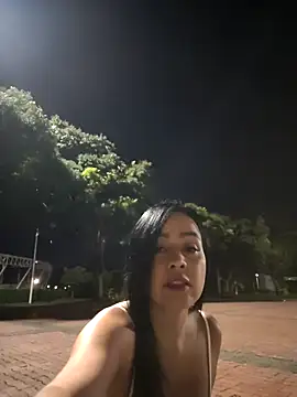 Chatroom XXX en direct de _kathaLopez_