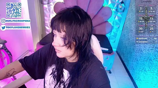 Chat XXX en directo de toky_doll
