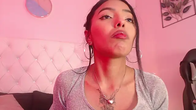 Chat XXX en directo de Liv20_