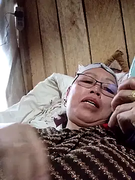 Chat XXX Live Agnes-baby