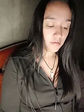 Williams_Hera Live XXX-chat