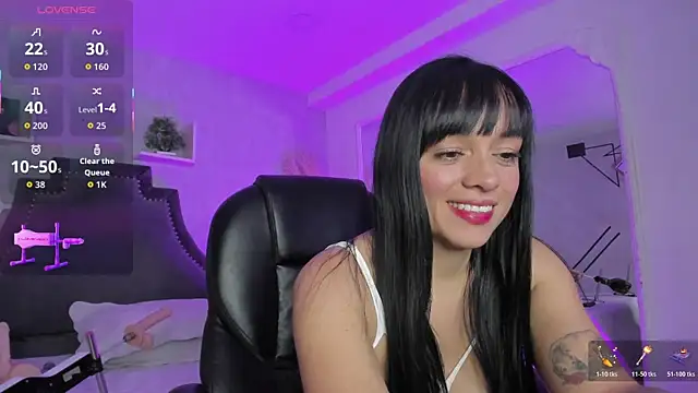 EmiliaRose_: απευθείας συνομιλία ΧΧΧ