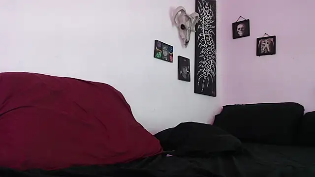 Valakiablood 라이브 XXX 채팅