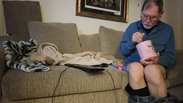 دردشة CDforU الجنسية المباشرة