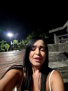 _kathaLopez_'s Live XXX Chat