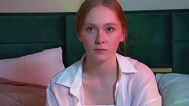 AgataFoxleyのウェブカメラショー