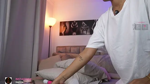 eimi_spaceen Webbikameraesitys