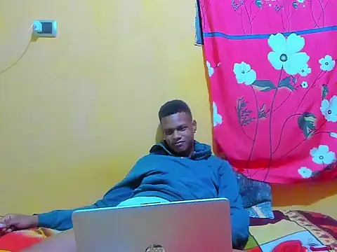 Czat XXX na żywo – aunstin_farid1