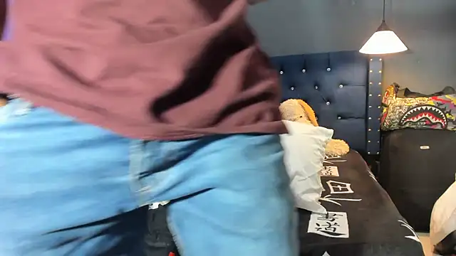 Chat XXX ao vivo de Salomon_koude