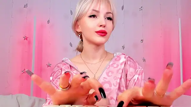 LisaFoxyMe Show Webcam