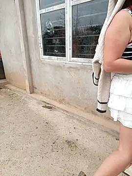 Chatroom XXX en direct de Melylyna