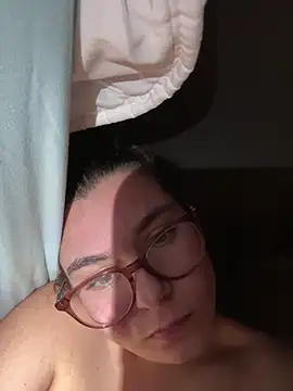 Chatroom XXX en direct de missseduction24