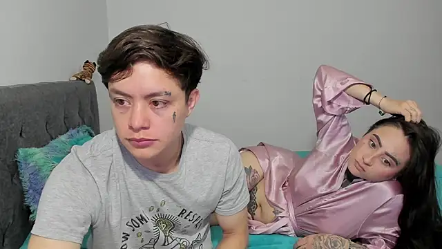 steban_and_kim Adlı Modelin Canlı XXX Sohbeti