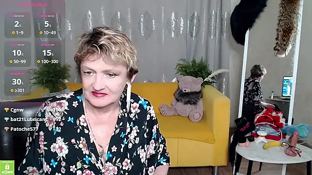 SexyGrandma_ Live XXX-chat