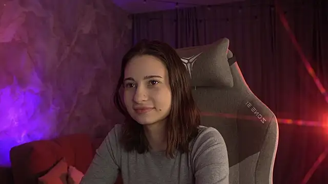 LumeNova: απευθείας συνομιλία ΧΧΧ